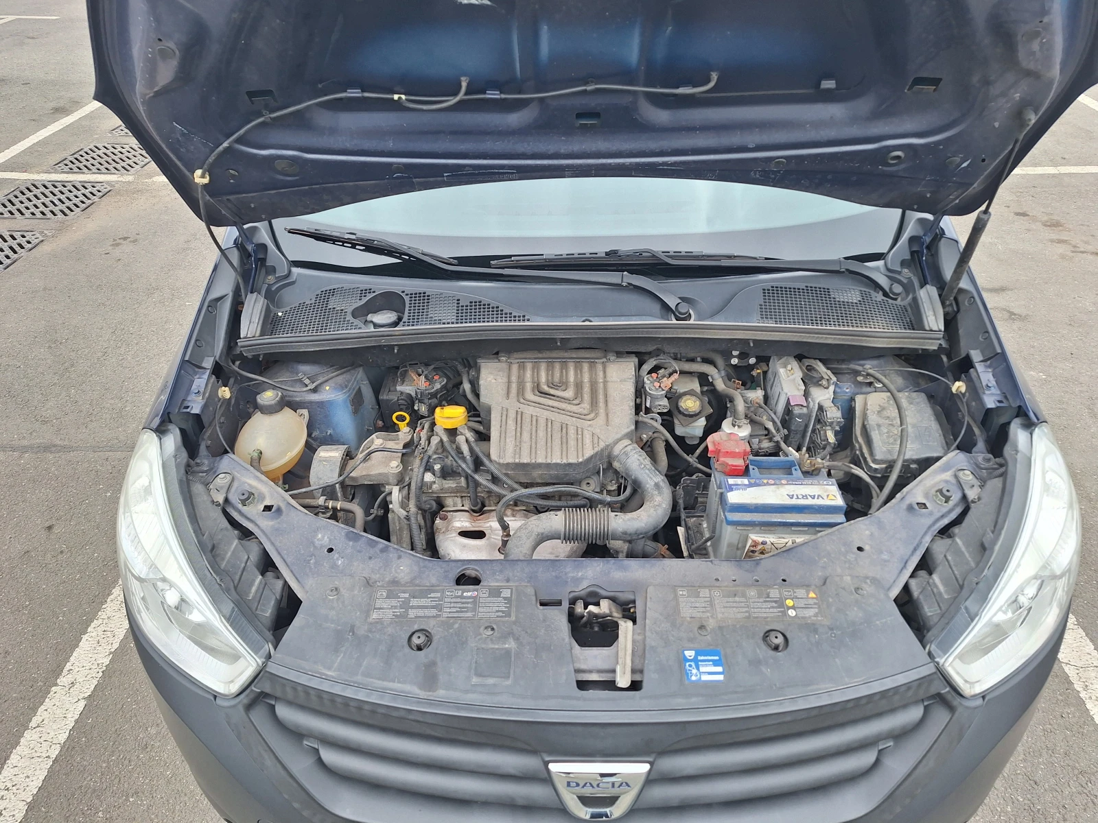 Dacia Dokker 1.6 LPG, снимка 13 - Автомобили и джипове - 53710091