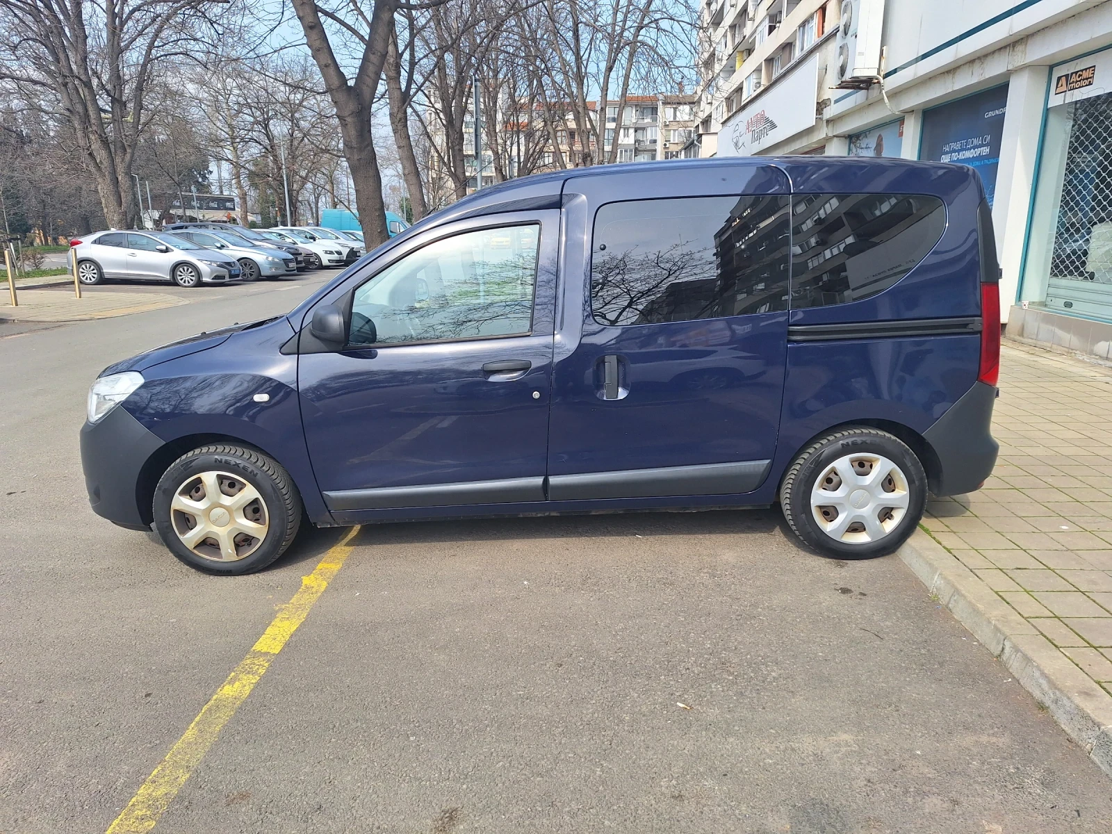 Dacia Dokker 1.6 LPG, снимка 6 - Автомобили и джипове - 53710091