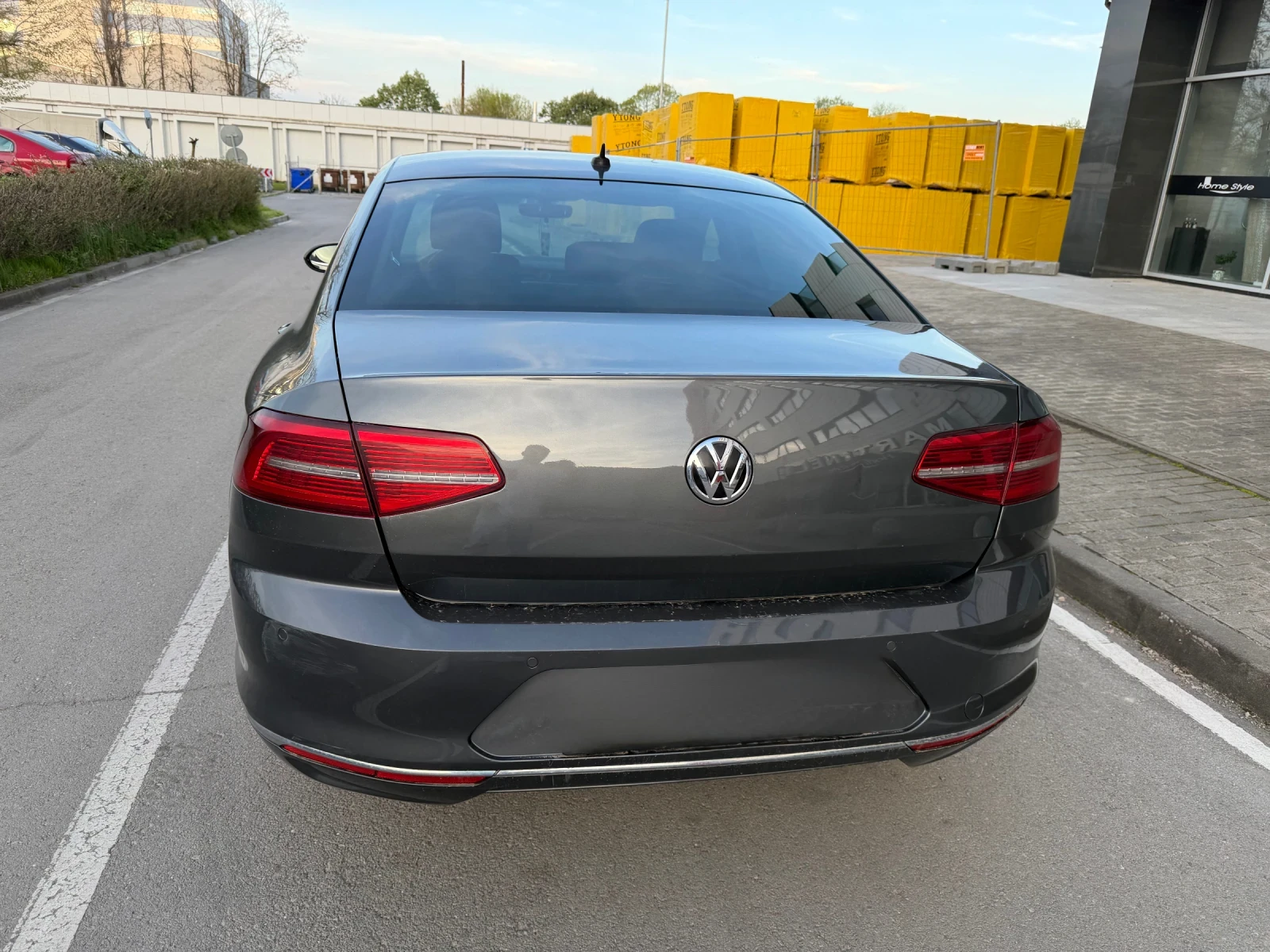 VW Passat 2.0TDI* DSG* Highline, снимка 6 - Автомобили и джипове - 54247502