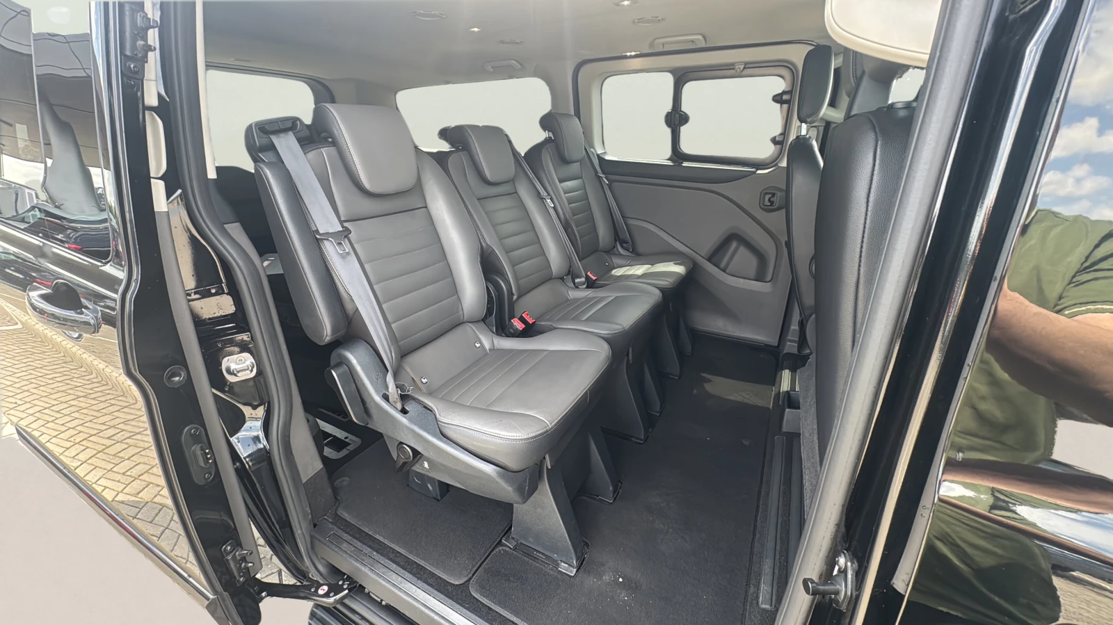 Ford Transit Custom 2.0D, снимка 14 - Автомобили и джипове - 54537799