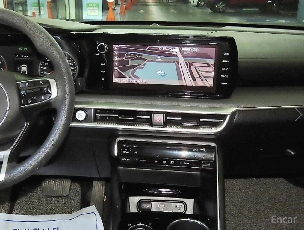 Kia K5 2.0 Trendy* ПОДГРЕВ* КАМЕРА* КРАЙНА ЦЕНА* , снимка 11 - Автомобили и джипове - 54712420