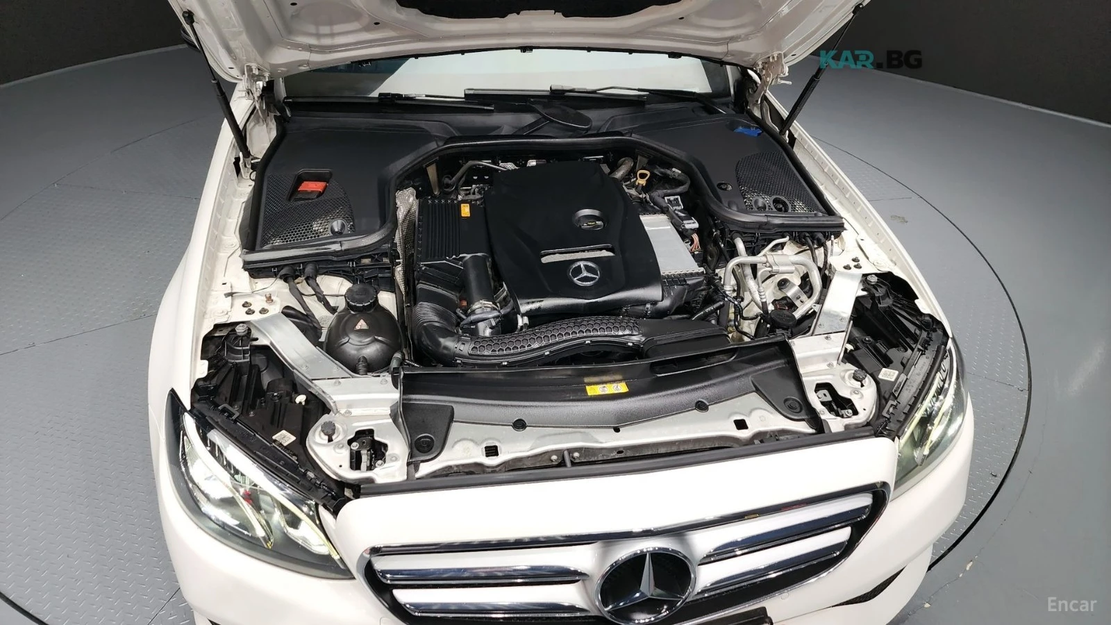 Mercedes-Benz E 200 * КОЖА* ПОДГРЕВ* ПАНОРАМА* LED* NAVI* , снимка 6 - Автомобили и джипове - 54728448