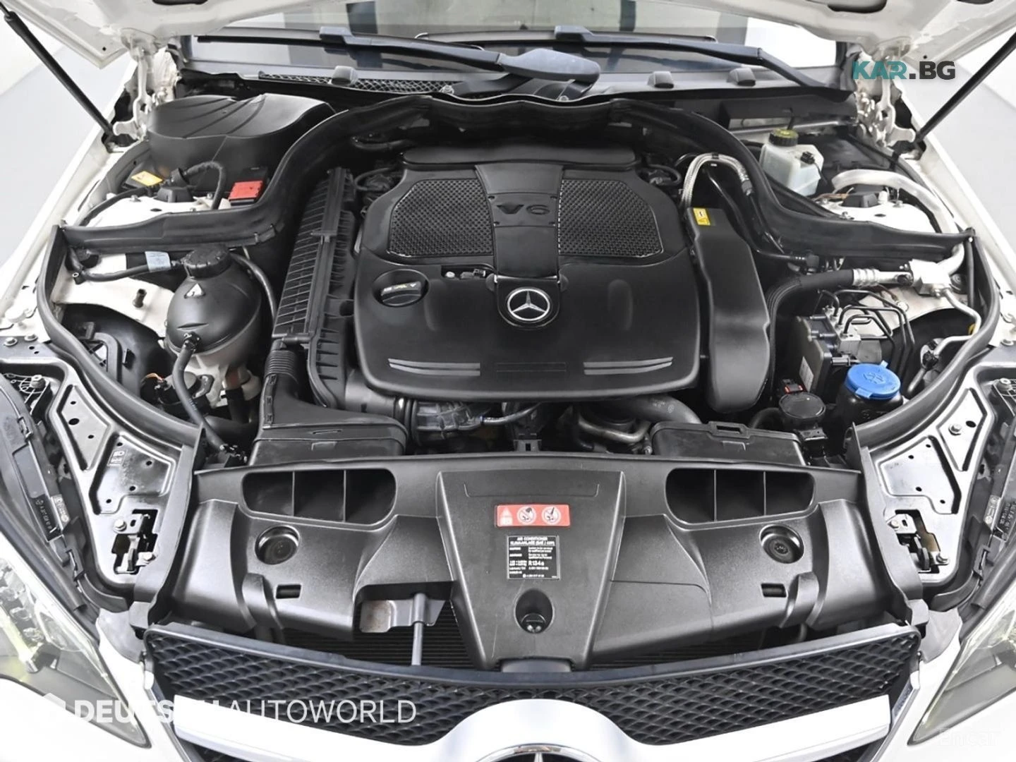 Mercedes-Benz E 350 COUPE* КОЖА* ПОДГРЕВ* ОБДУХВ* BURMASTER* PANO, снимка 6 - Автомобили и джипове - 54972044
