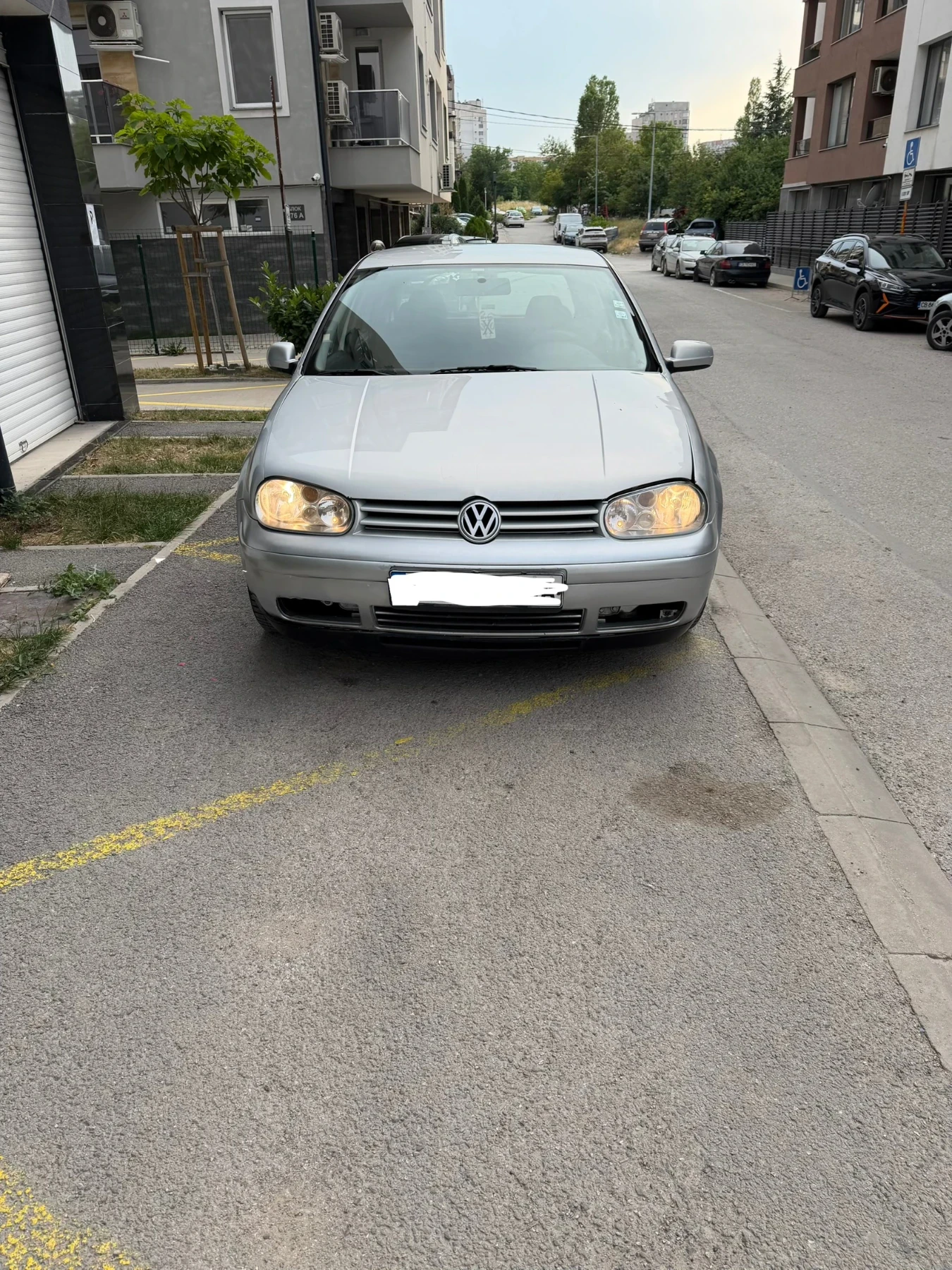 VW Golf 1.6