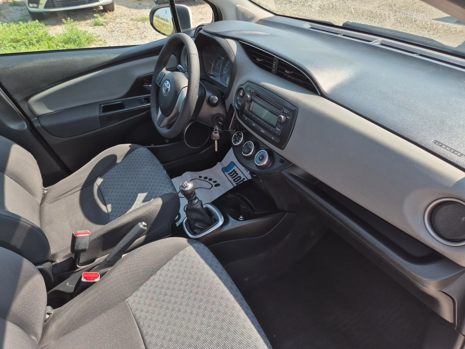 Toyota Yaris 1.3 ��� �������� 6�� | Mobile.bg � ����������� 14