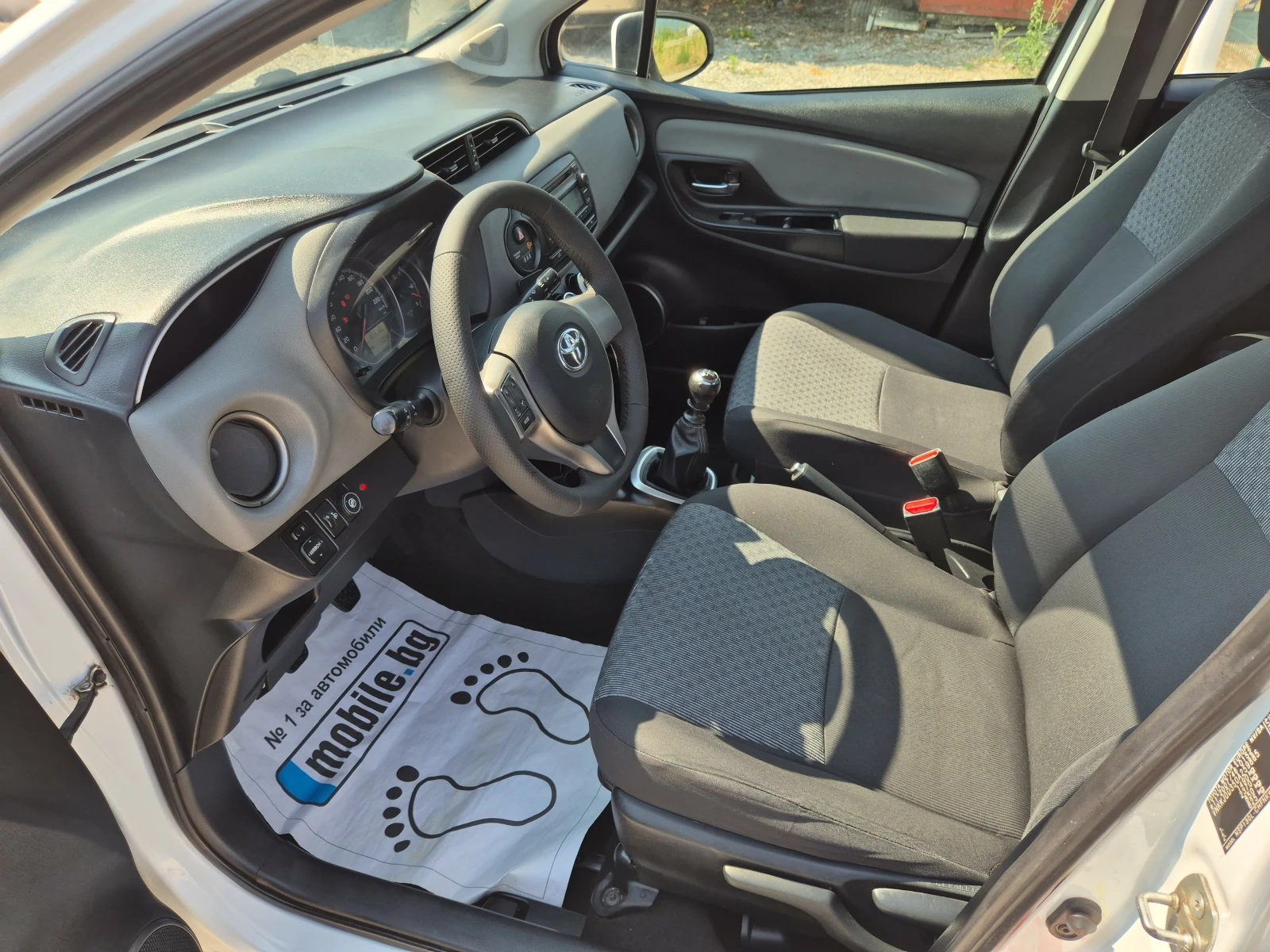 Toyota Yaris 1.3 ��� �������� 6�� | Mobile.bg � ����������� 10