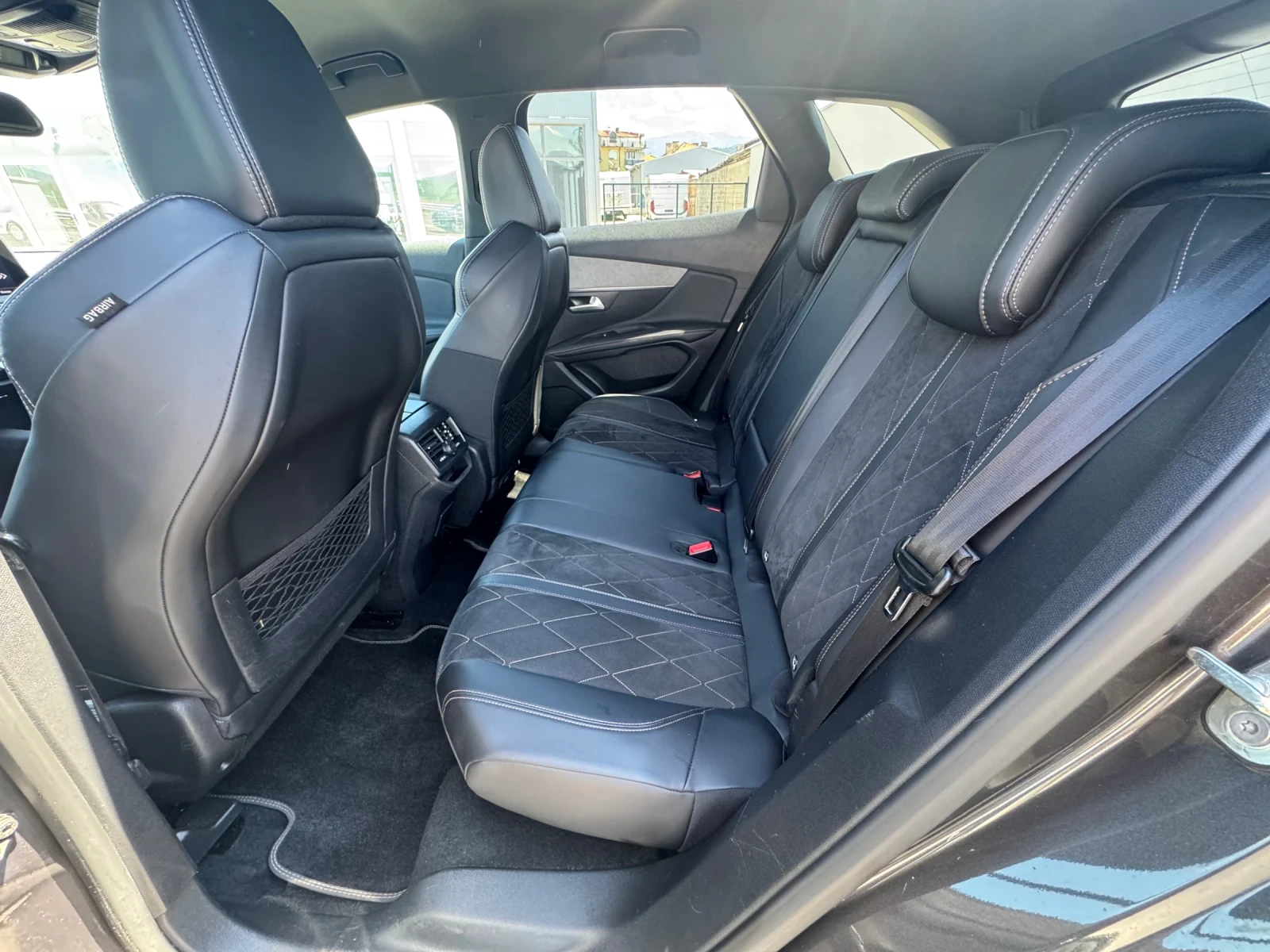 Peugeot 3008 2.0HDI GT LINE Масажи камери, снимка 10 - Автомобили и джипове - 55799571
