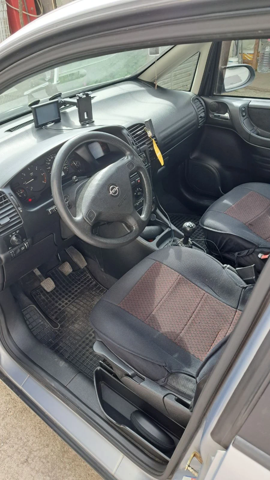 Opel Zafira, снимка 5 - Автомобили и джипове - 55896487