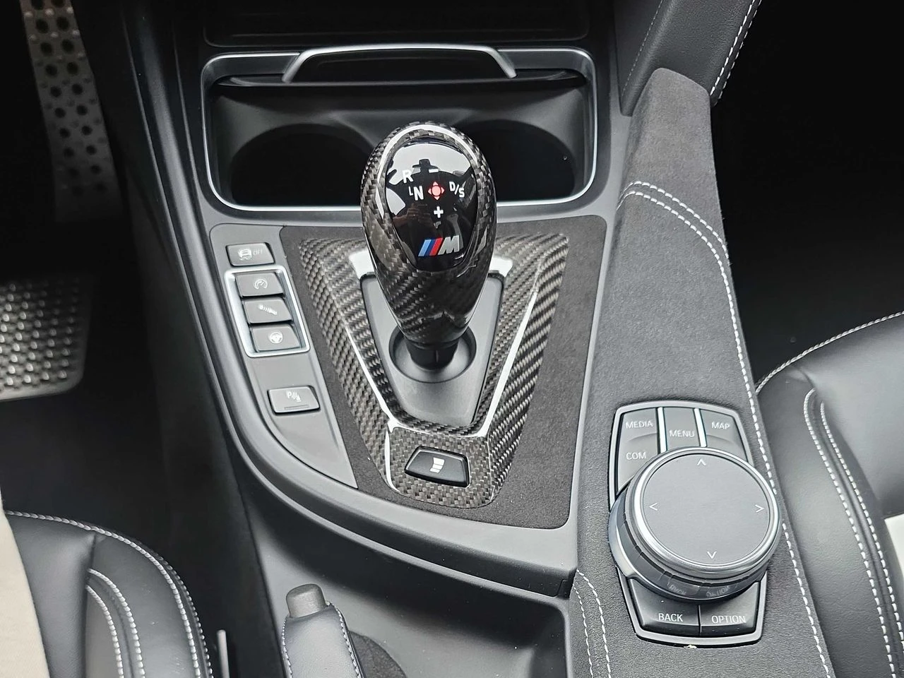 BMW M3 CS Sedan | Mobile.bg � ����������� 9