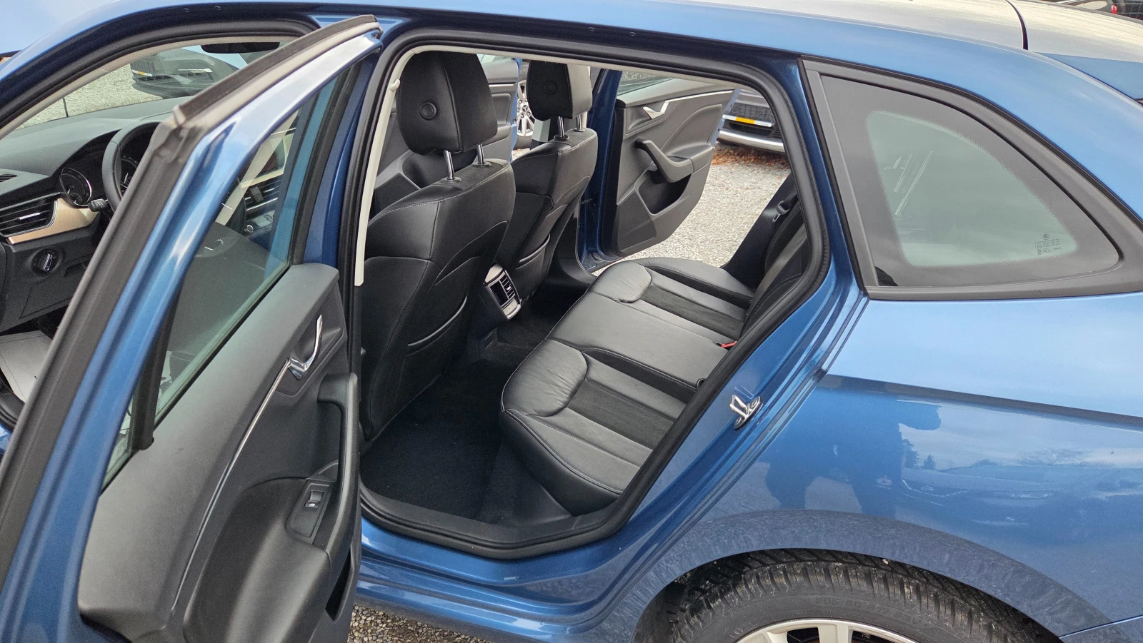 Skoda Scala 1.0i G-TEC CNG, снимка 10 - Автомобили и джипове - 56179903