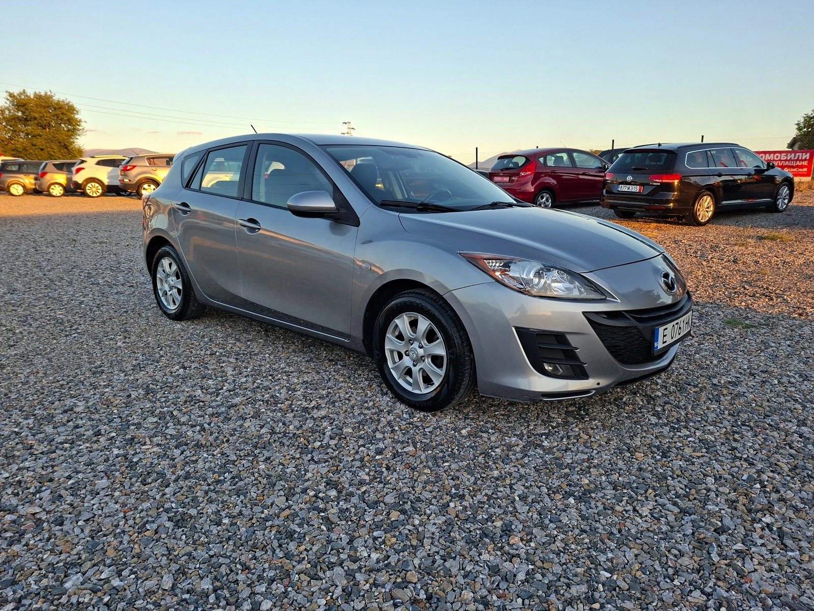 Mazda 3 1.6i* 36м. х 191EUR.* , снимка 7 - Автомобили и джипове - 56215507