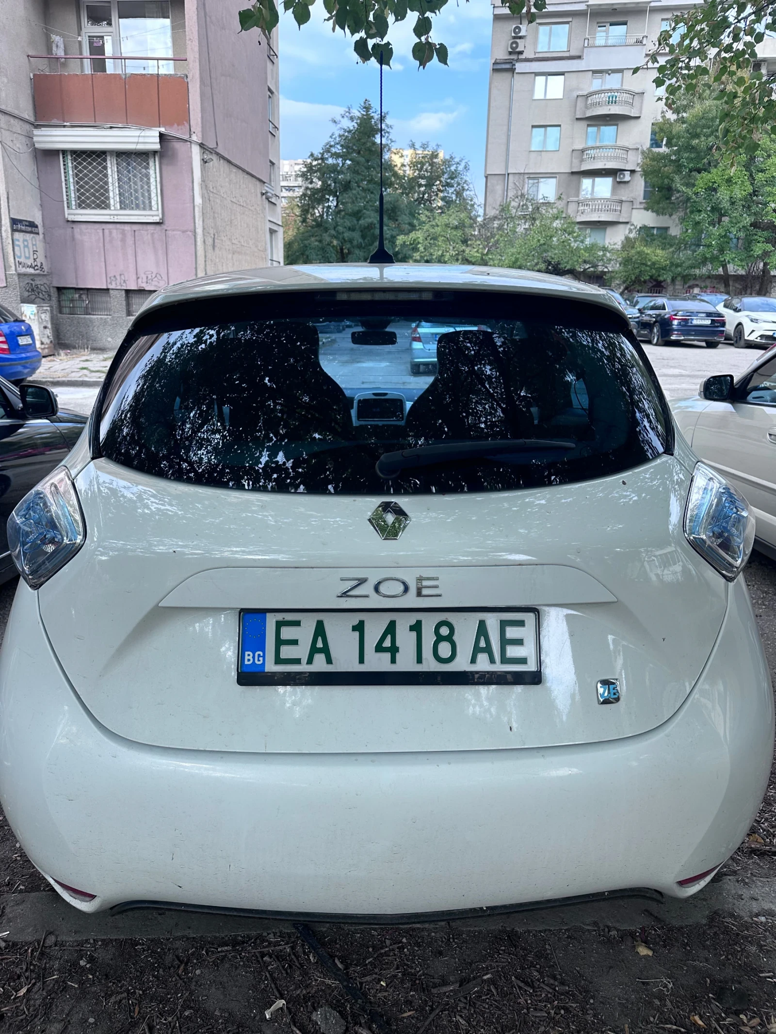 Renault Zoe, снимка 2 - Автомобили и джипове - 56436908