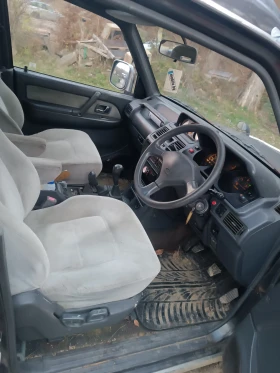 Mitsubishi Pajero 2.5tdi - 5500 лв. / 2812.11 € - 72652430 7
