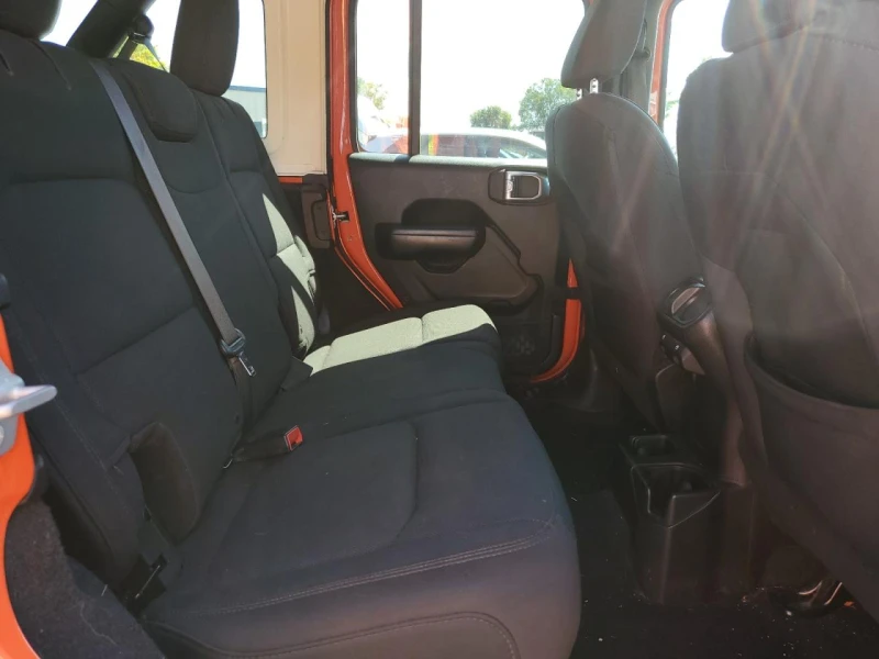 Jeep Wrangler UNLIMITED SPORT, снимка 9 - Автомобили и джипове - 52163734