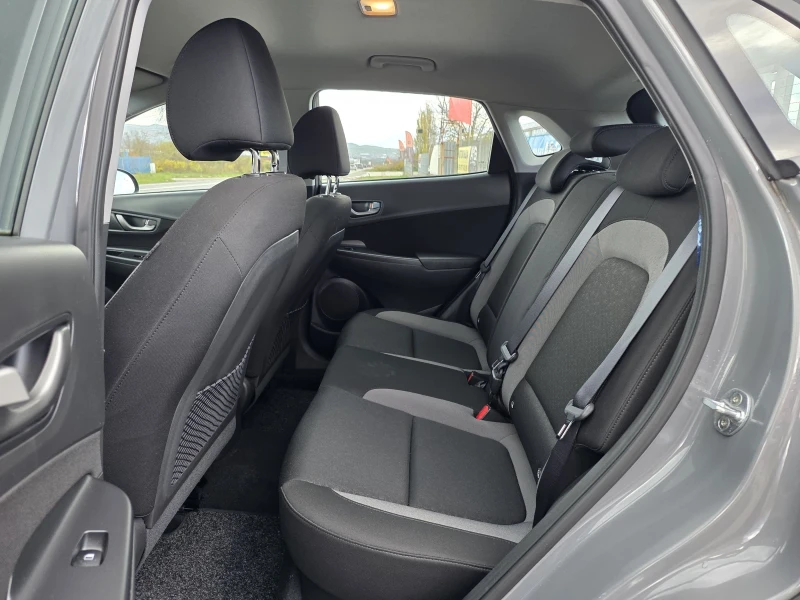 Hyundai Kona 1.6CRDI , снимка 9 - Автомобили и джипове - 52514065