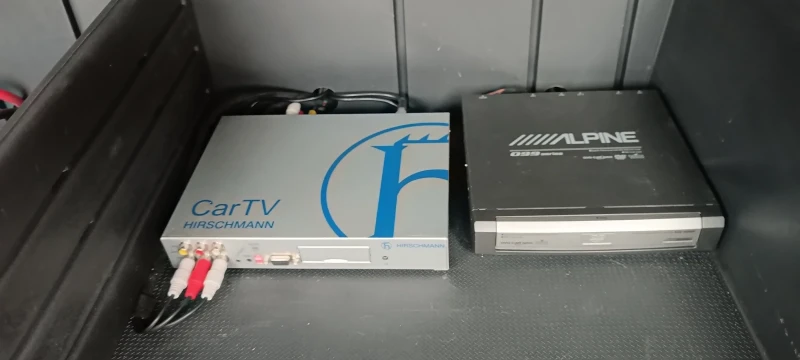 Hyundai Santa fe 2.7 V6 4WD, снимка 17 - Автомобили и джипове - 53342215