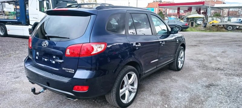 Hyundai Santa fe 2.7 V6 4WD, снимка 5 - Автомобили и джипове - 52554261