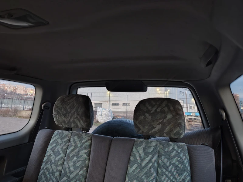 Suzuki Grand vitara Бензин 2.0 128кс., снимка 10 - Автомобили и джипове - 53396623