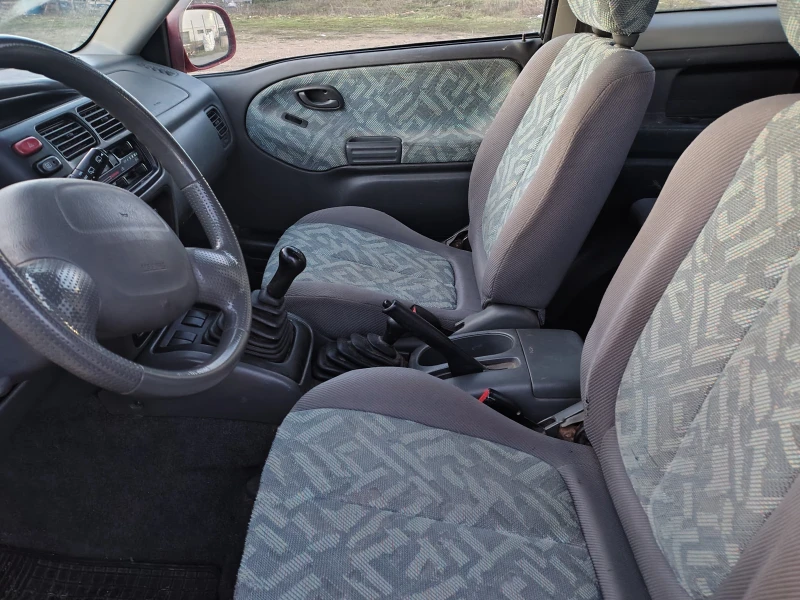 Suzuki Grand vitara Бензин 2.0 128кс., снимка 9 - Автомобили и джипове - 53396623