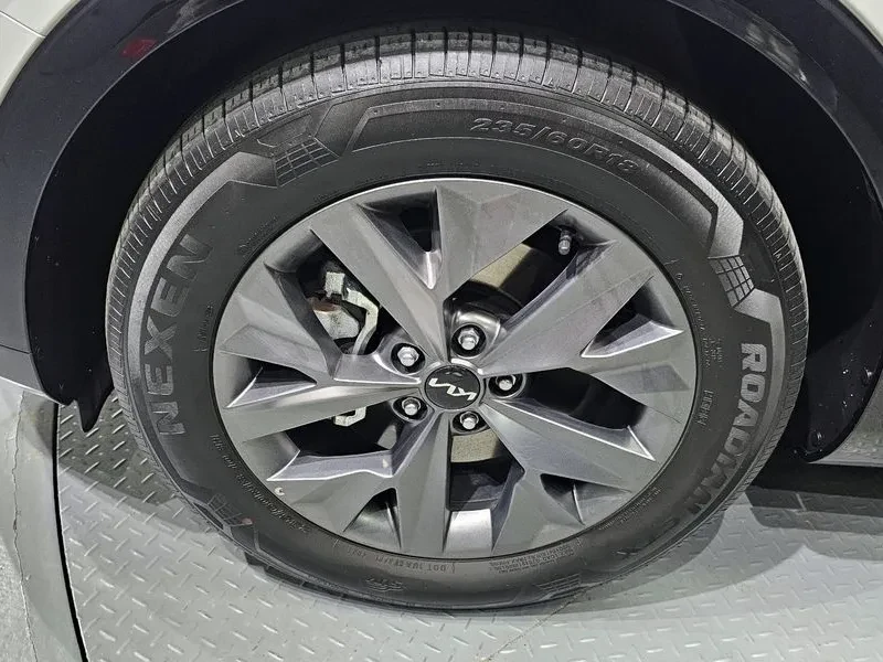 Kia Sportage Diesel 2.0 2WD| 184�.�. | Mobile.bg � ����������� 5