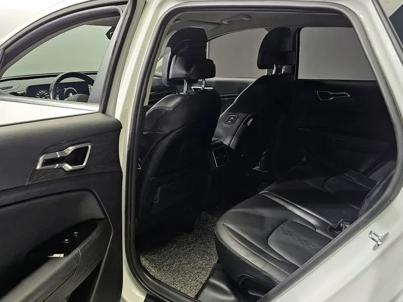 Kia Sportage Diesel 2.0 2WD| 184�.�. | Mobile.bg � ����������� 11