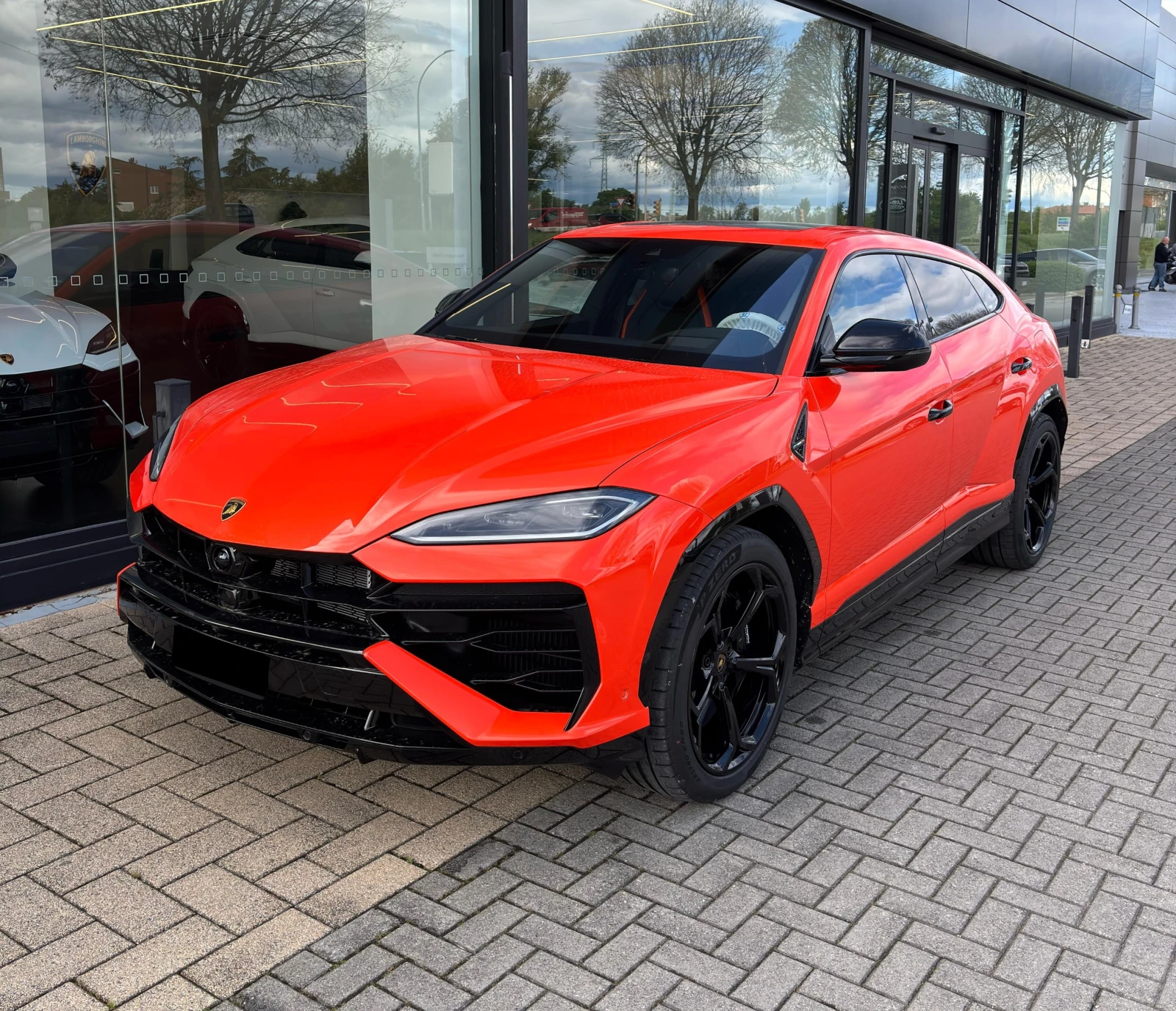 Lamborghini Urus SE 4.0 V8 Plug-in Hybrid 4WD | Mobile.bg � ����������� 1