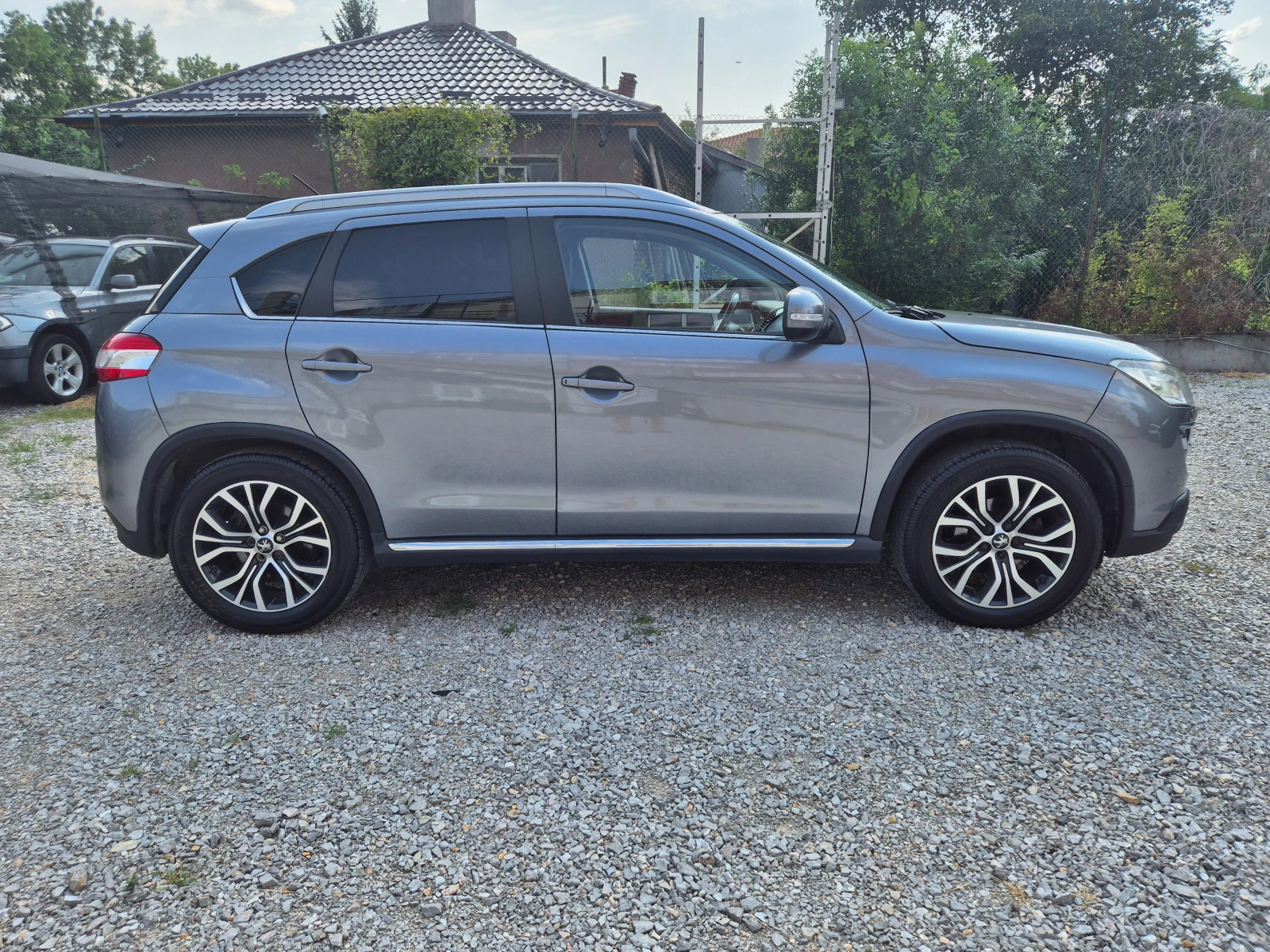 Peugeot 4008 1.8HDI - 4x4 - изображение 7