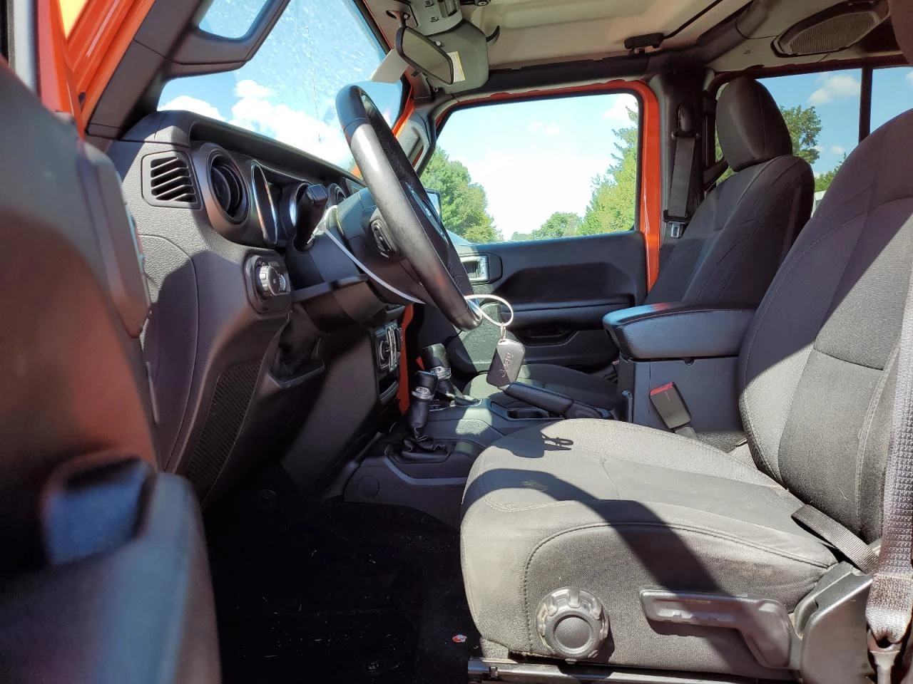 Jeep Wrangler UNLIMITED SPORT - изображение 8