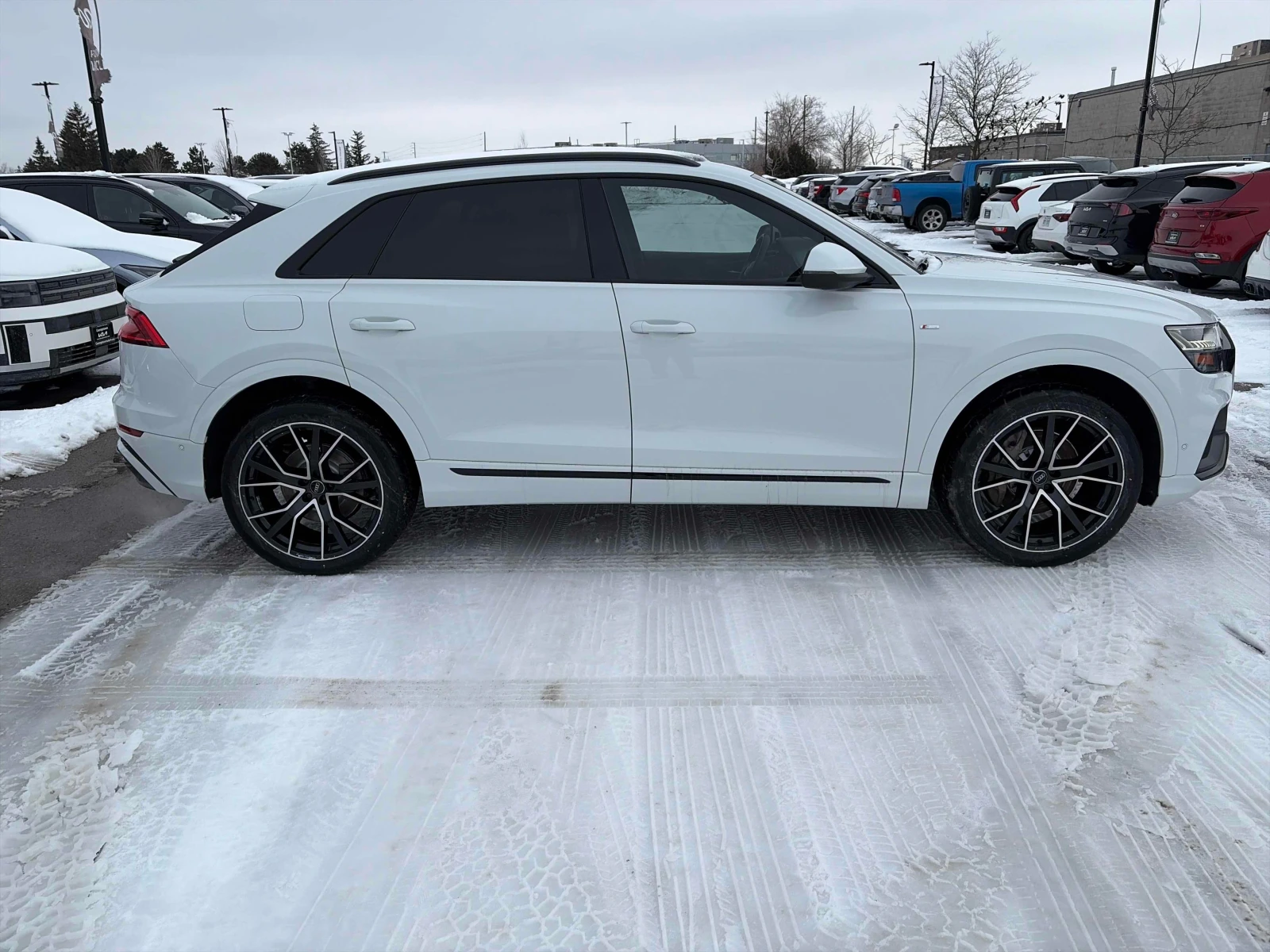 Audi Q8  TECHNIK * �������* �����* ��������* ��������� | Mobile.bg � ����������� 4