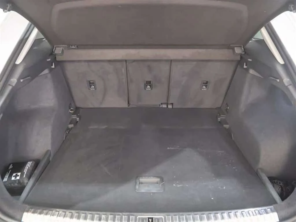 Audi Q3 45 2.0T Progressiv quat , снимка 14 - Автомобили и джипове - 53846817