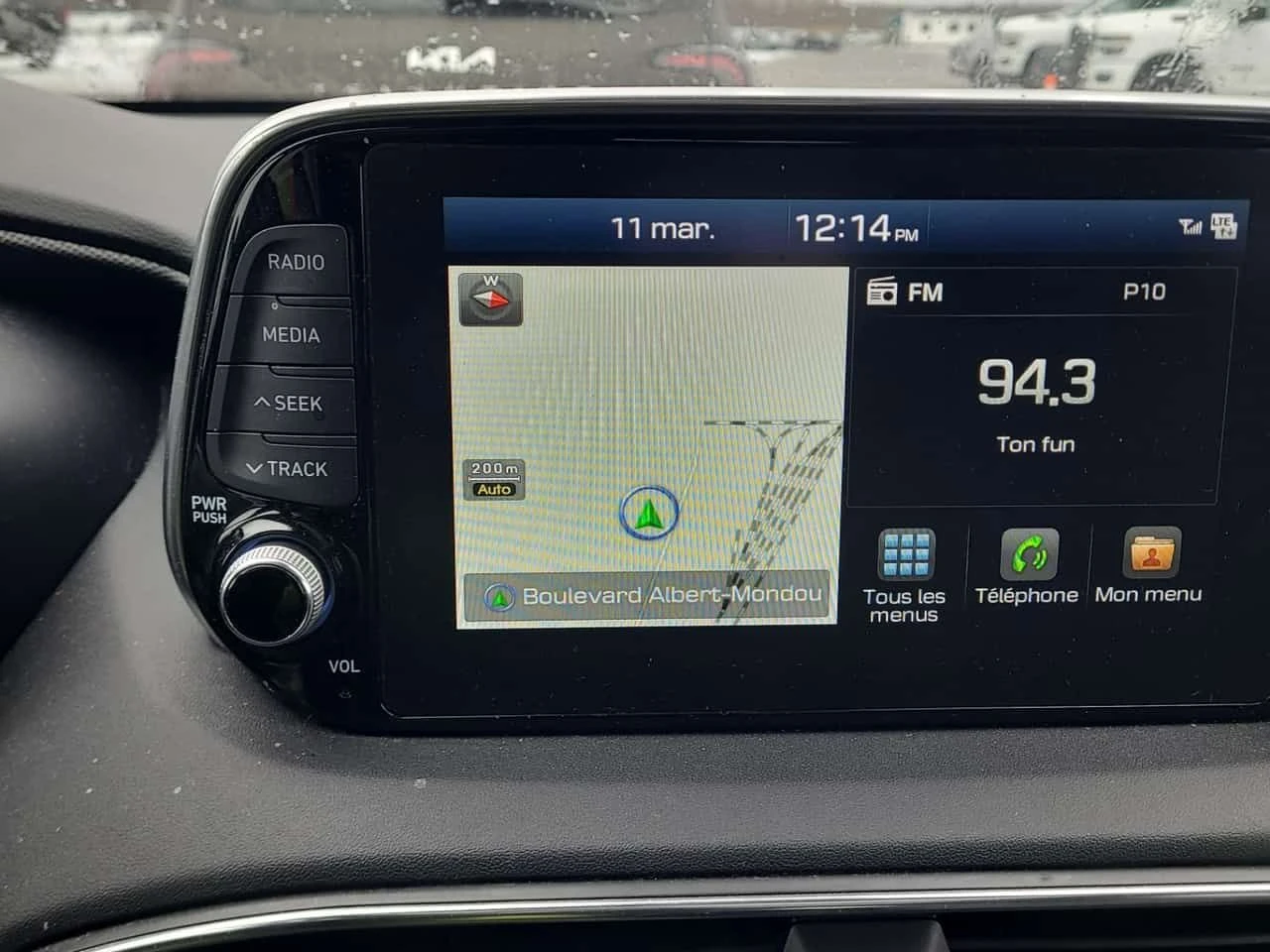 Hyundai Santa fe * ULTIMATE * CARFAX * ПАНОРАМА* 2 КЛЮЧА* 360 КАМЕР, снимка 11 - Автомобили и джипове - 53984854