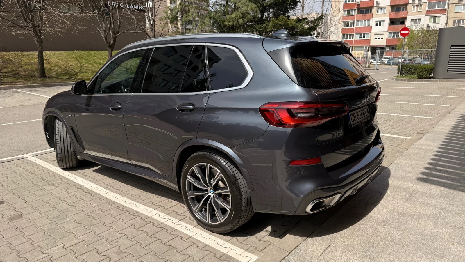 BMW X5 1-ви собственик, Laser, Individual, Swarowski, Sky, снимка 5 - Автомобили и джипове - 54183537