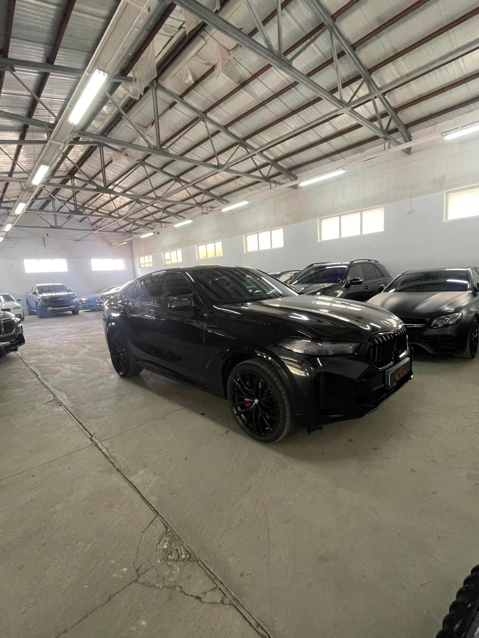 BMW X6 4.0D/Mpak/Обдух/360/въздух/head-up/ГАРАНЦИЯ/НОВА!!, снимка 3 - Автомобили и джипове - 54575015