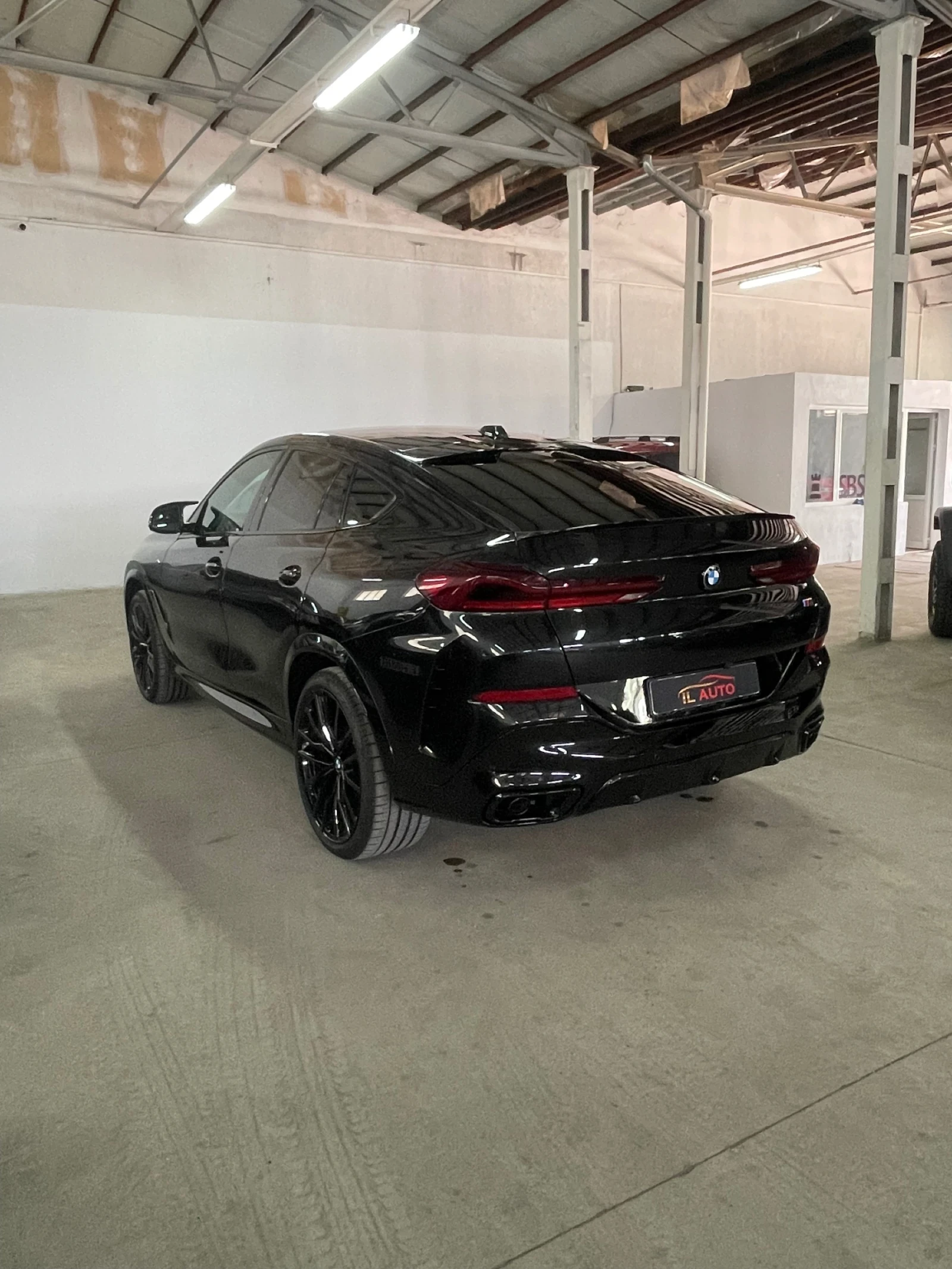 BMW X6 4.0D/Mpak/Обдух/360/въздух/head-up/ГАРАНЦИЯ/НОВА!!, снимка 6 - Автомобили и джипове - 54575015