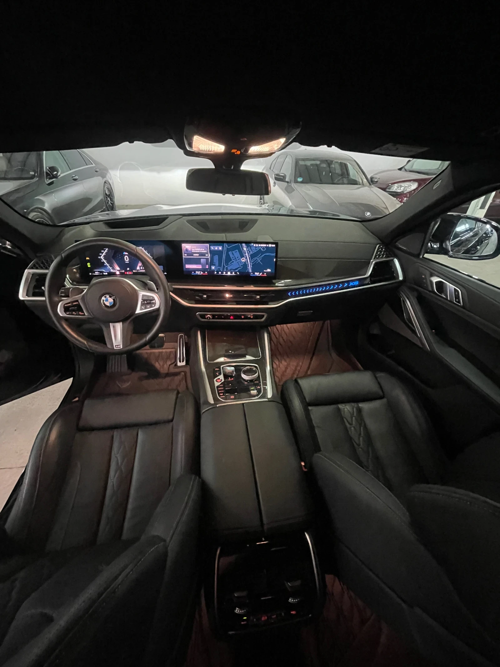 BMW X6 4.0D/Mpak/Обдух/360/въздух/head-up/ГАРАНЦИЯ/НОВА!!, снимка 9 - Автомобили и джипове - 54575015
