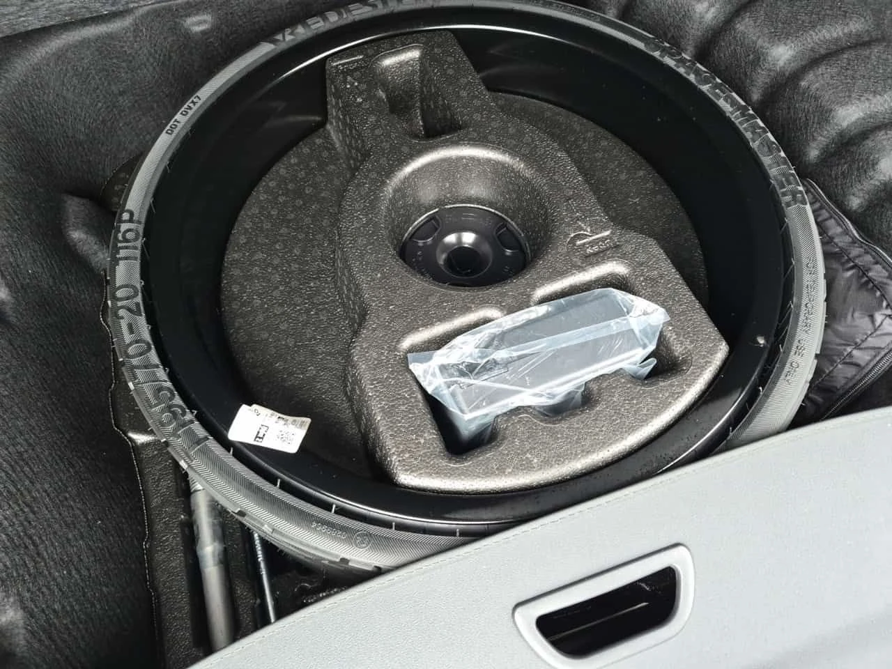 Mercedes-Benz GLE 53 4MATIC CARFAX, снимка 15 - Автомобили и джипове - 54609871