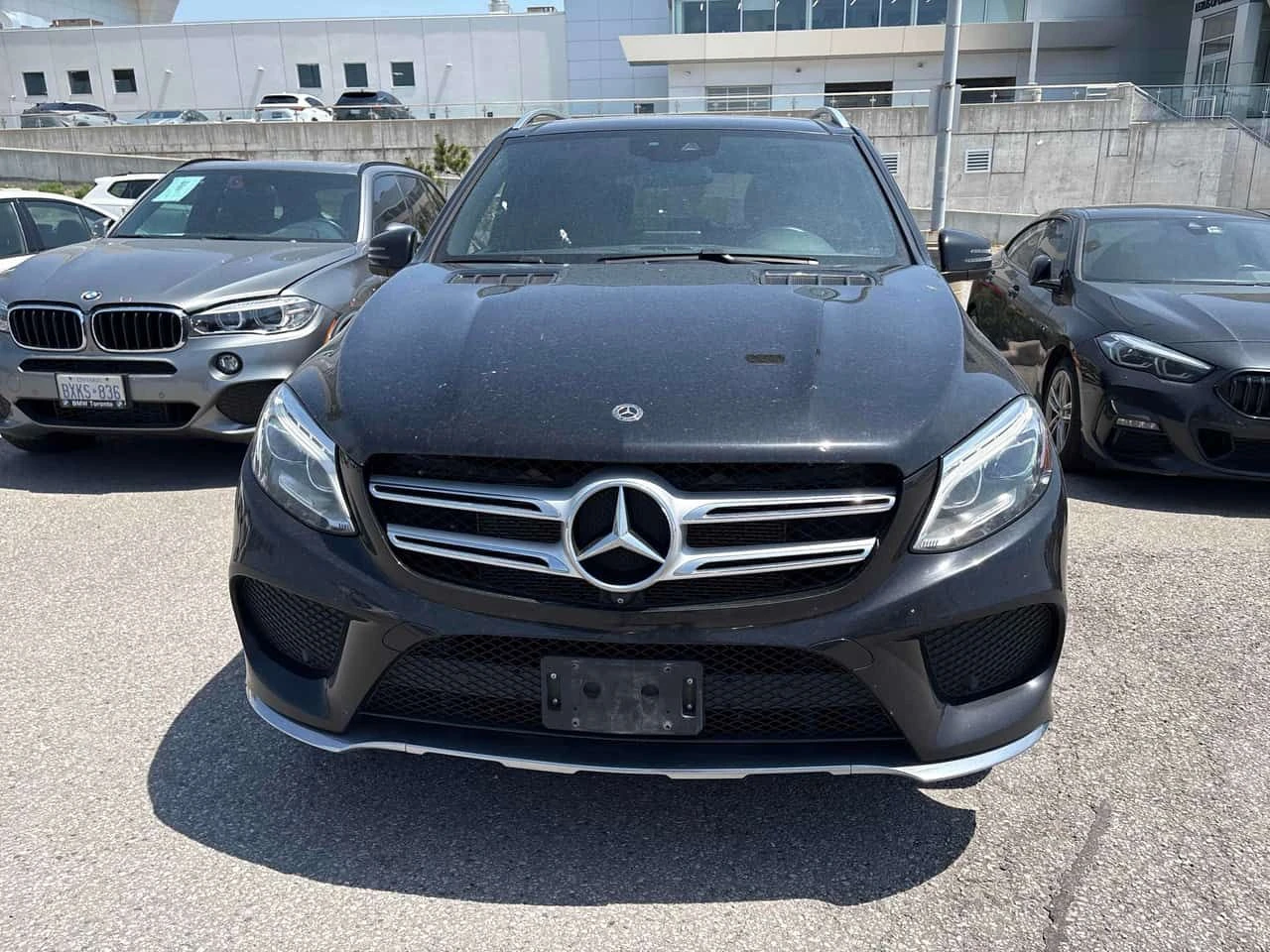 Mercedes-Benz GLE 400 * CARFAX * АВТОКРЕДИТ БЕЗ ПЪРВОНАЧАЛНА ВНОСКА * , снимка 10 - Автомобили и джипове - 54628052