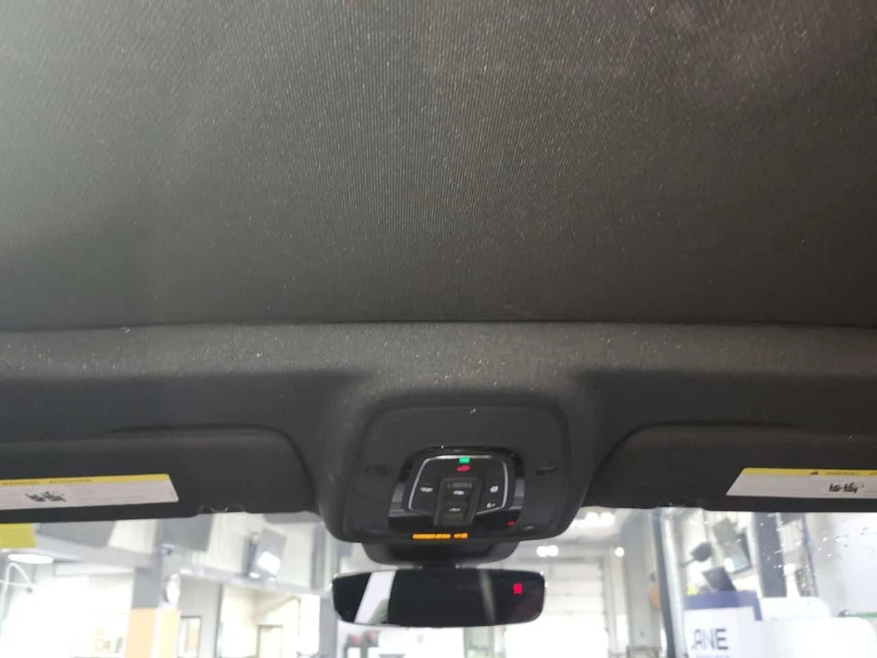 Audi Q8  * PROGRESSIV * ДИСТРОНИК * 360 * ОБДУХВАНЕ * ПАНО, снимка 13 - Автомобили и джипове - 54743835