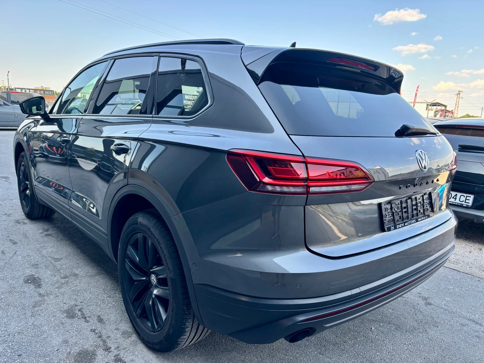 VW Touareg 3.0D, снимка 5 - Автомобили и джипове - 55626003