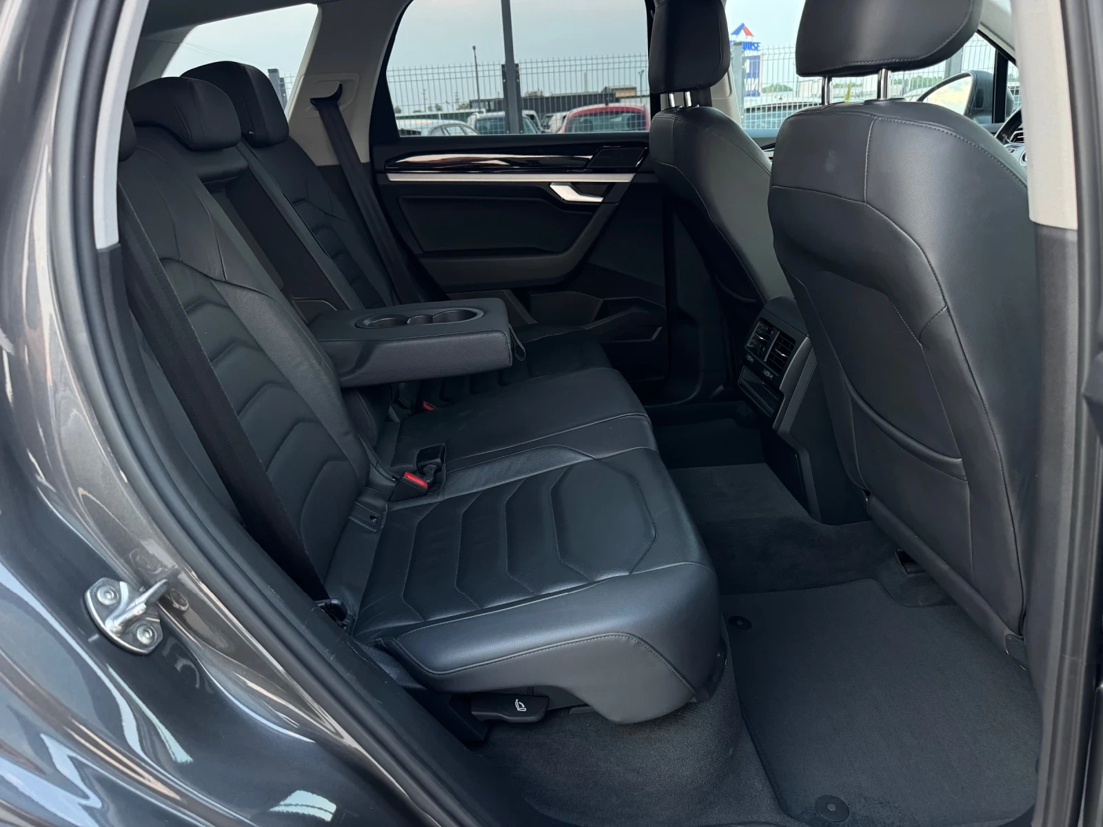 VW Touareg 3.0TDI 4-motion  | Mobile.bg � ����������� 11