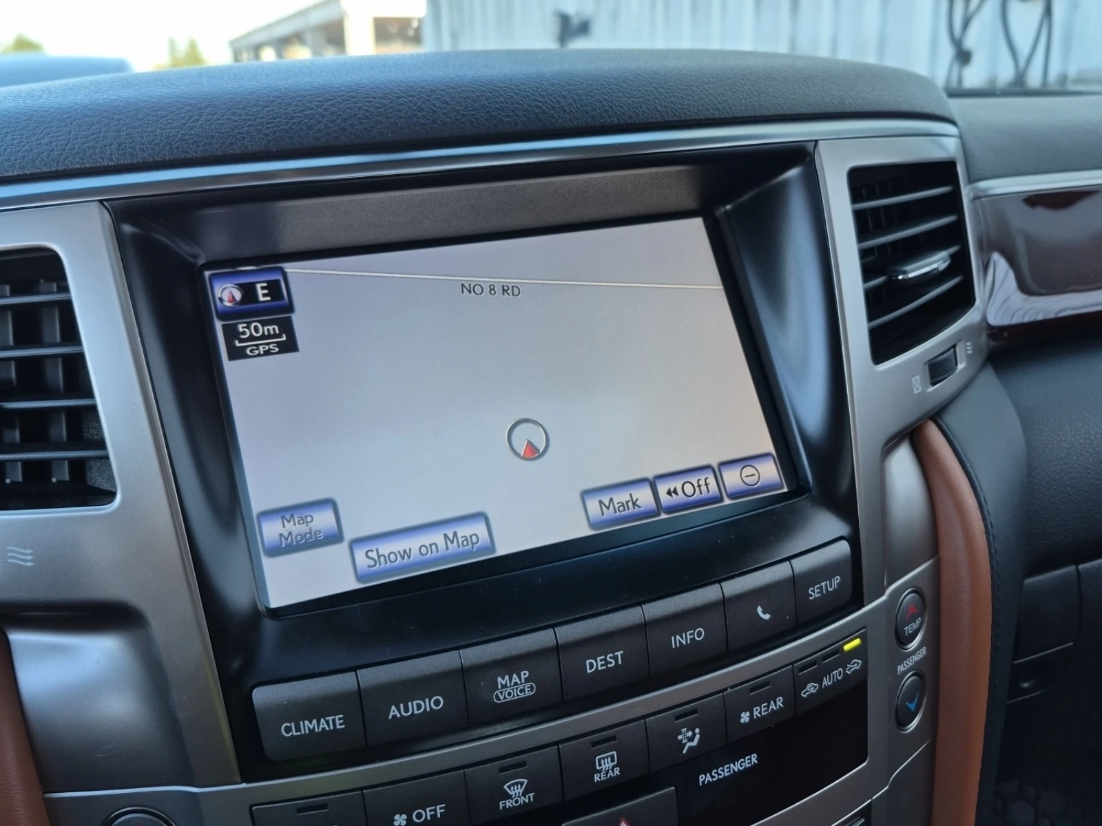 Lexus LX 570 * 2 ����� * TV * MARK LEVINSON * CARFAX *  | Mobile.bg � ����������� 9