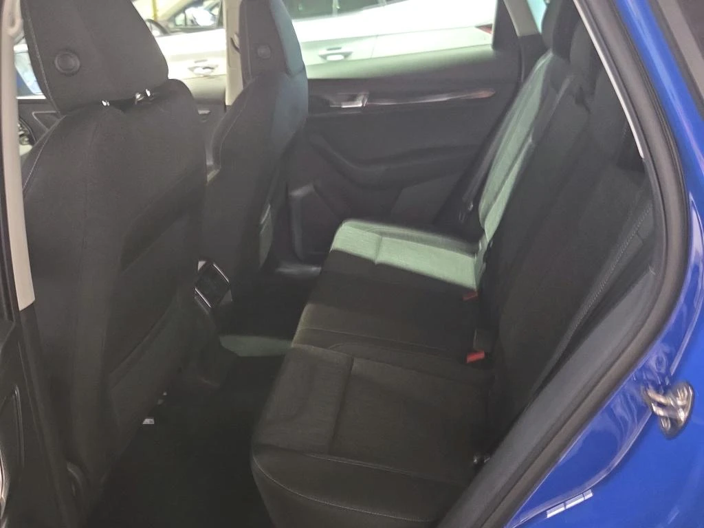 Skoda Karoq 2.0 TDI 4x4 150 hp, снимка 6 - Автомобили и джипове - 56202970