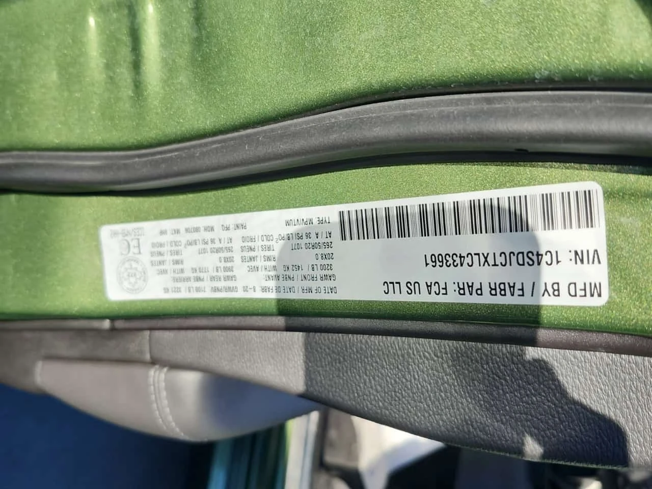 Dodge Durango * Awd R/t * REMOTE START * LANE ASSIST *  | Mobile.bg � ����������� 17