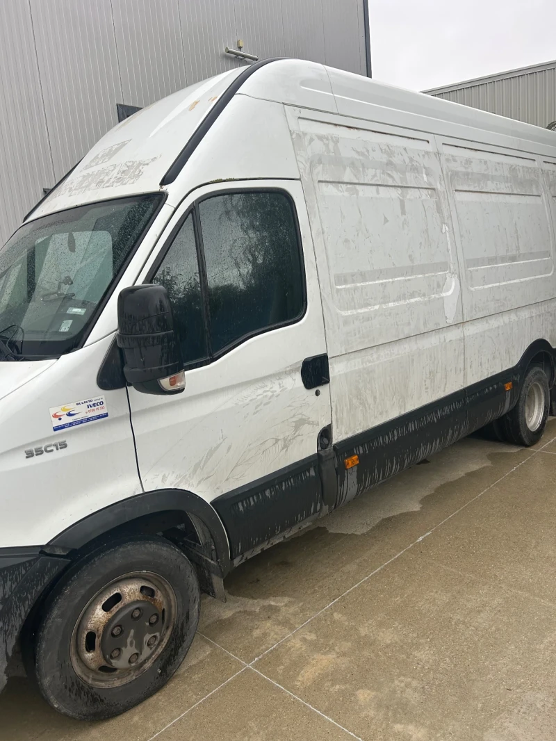 Iveco 35c15 Фургон, снимка 8 - Бусове и автобуси - 53559071