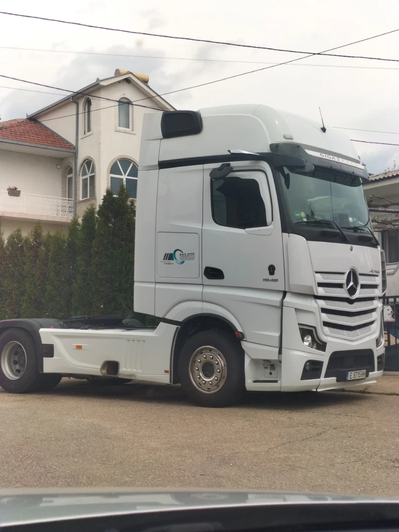Mercedes-Benz Actros, снимка 11 - Камиони - 52379529