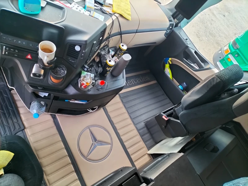 Mercedes-Benz Actros, снимка 5 - Камиони - 52379529