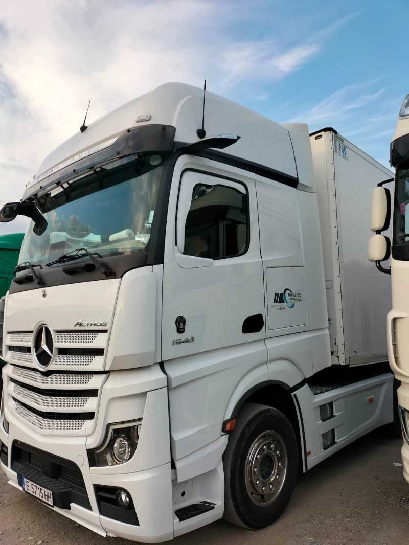 Mercedes-Benz Actros, снимка 2 - Камиони - 52379529