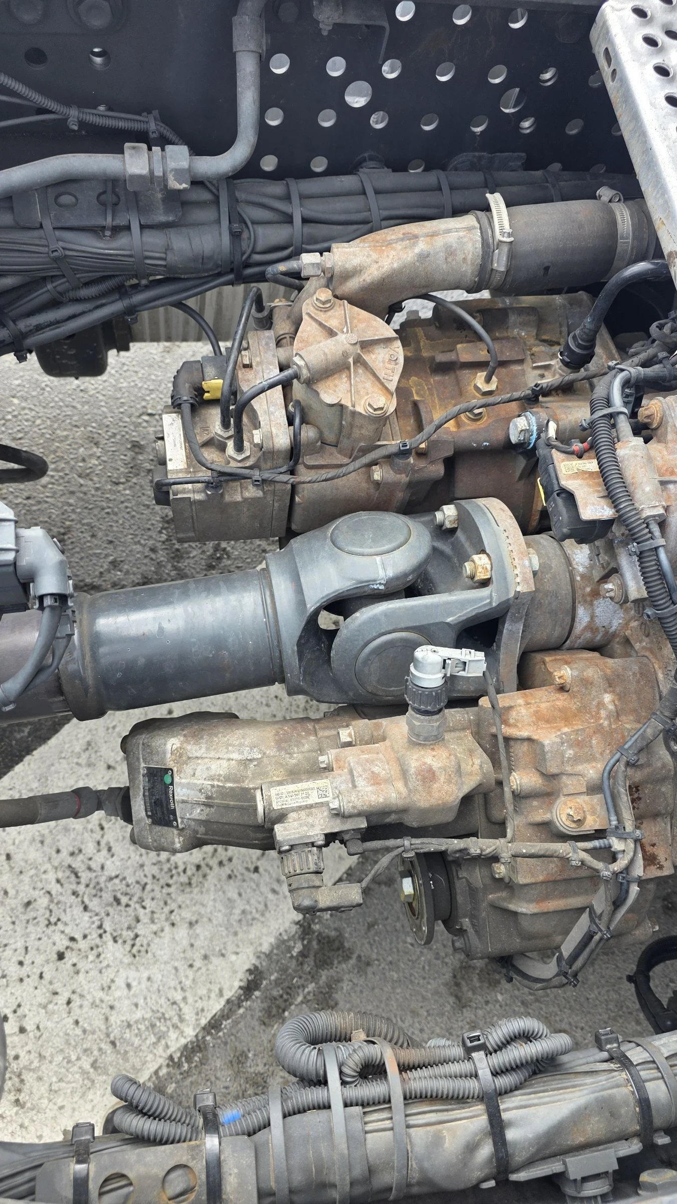 Mercedes-Benz Actros 18 46 EURO 6 Хидравлична помпа , снимка 13 - Камиони - 54143009