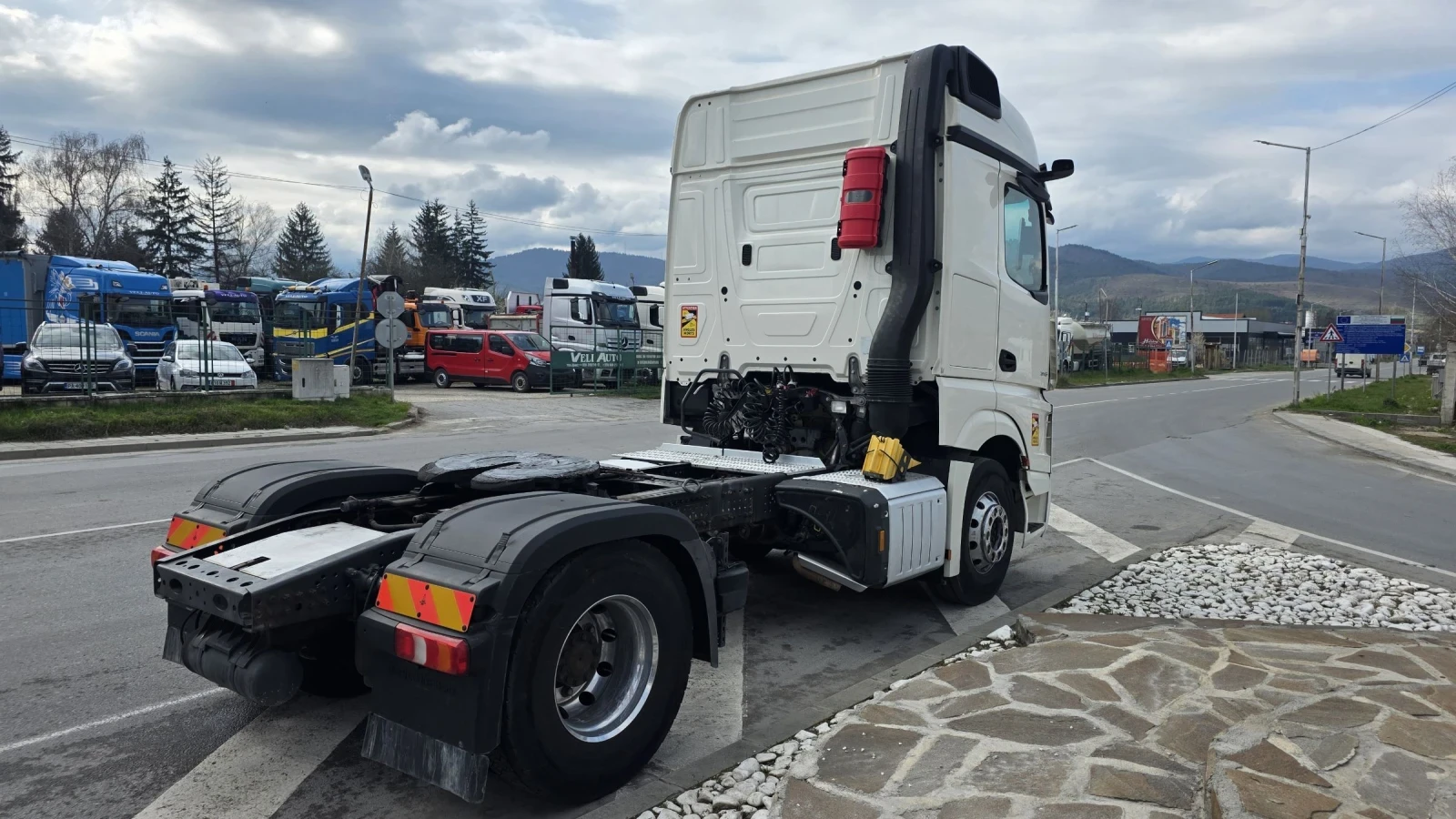 Mercedes-Benz Actros 18 46 EURO 6 Хидравлична помпа , снимка 3 - Камиони - 54143009