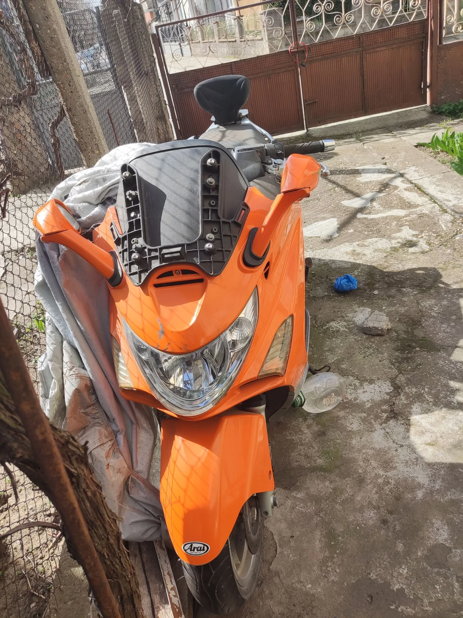 Kymco Xciting 500cc карбуратор , снимка 1